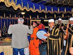 Chez Ali, spectacle pendant la soirée